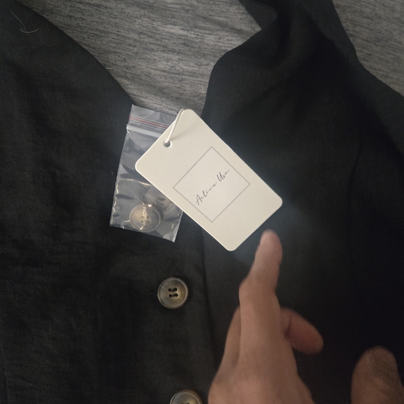 Black Halter Neck Button-Up Vest New With Tags Never Worn - Picture 2 of 4